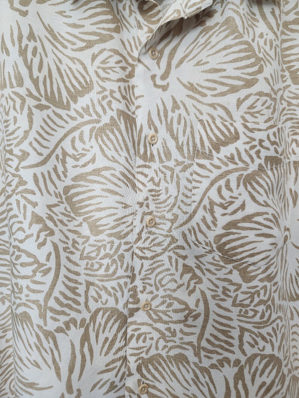 Nautica Beige and White Floral Short-Sleeve Button-Down Shirt - Picture 6 of 9
